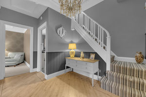 Photo 1- click for photo gallery